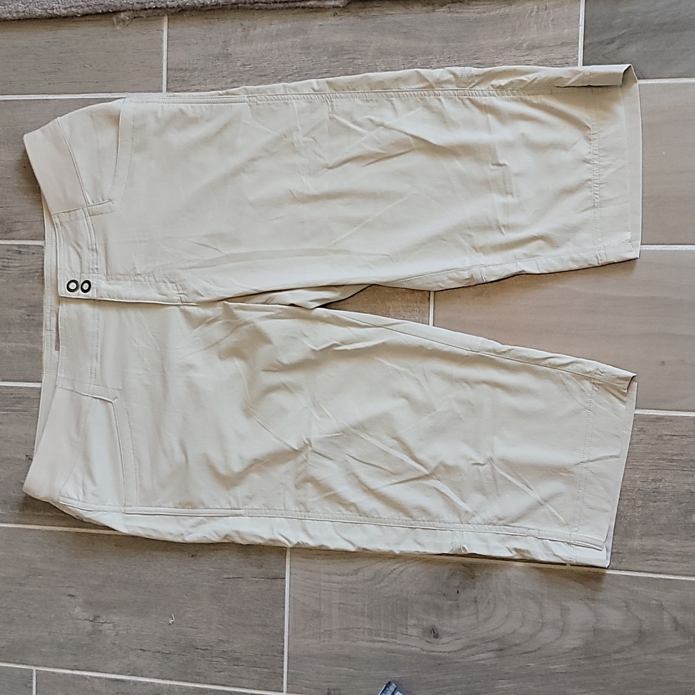 Women's Royal Robbins capris